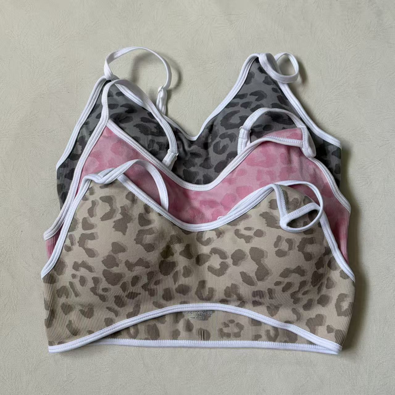 LOGO Women's Beautiful Back Ga - Yoga Fitness Logo Design 评论和价格
